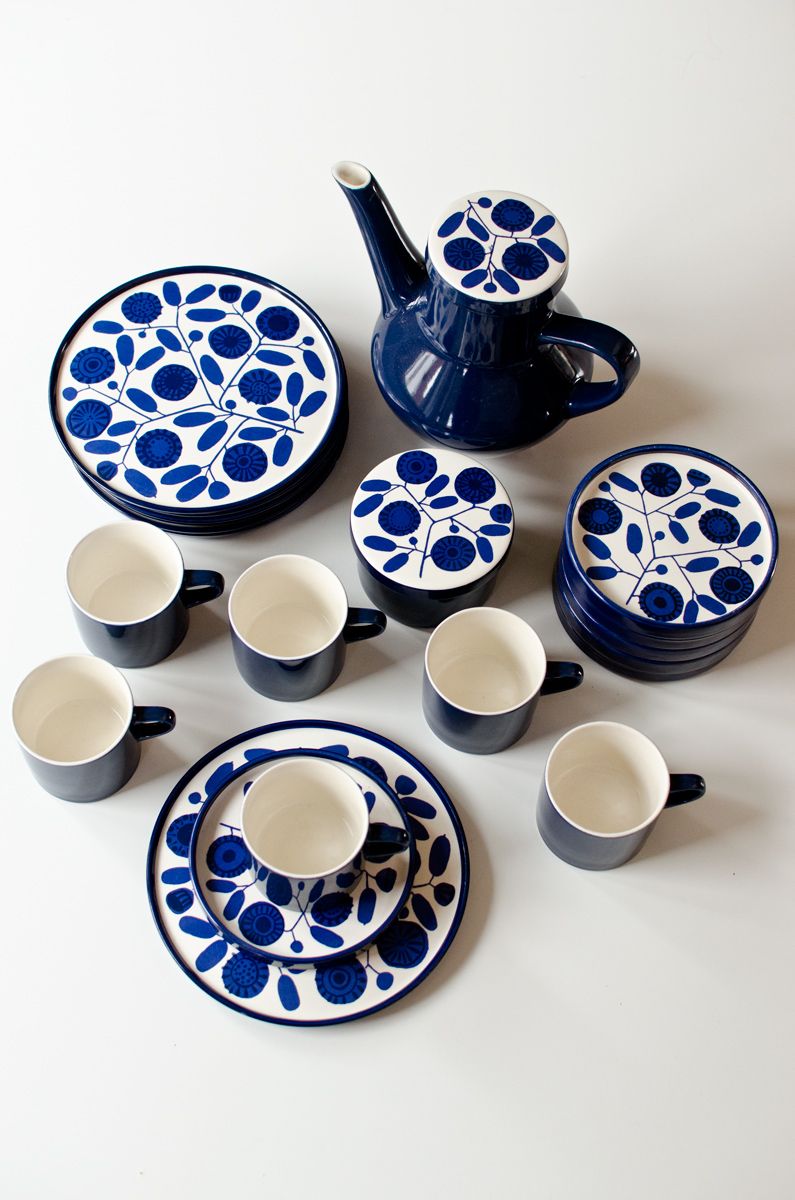 ظروف پذیرایی گل آبی