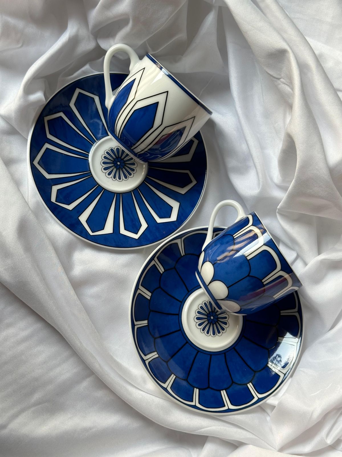 ظروف پذیرایی گل آبی