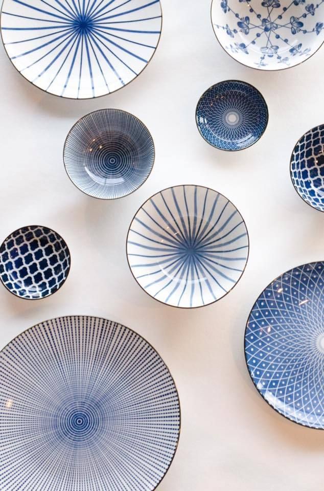 ظروف پذیرایی گل آبی