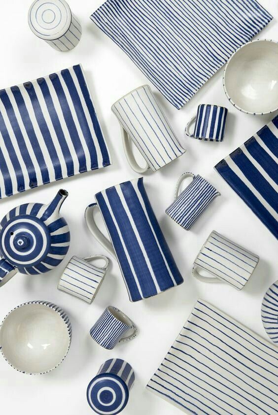 ظروف پذیرایی گل آبی