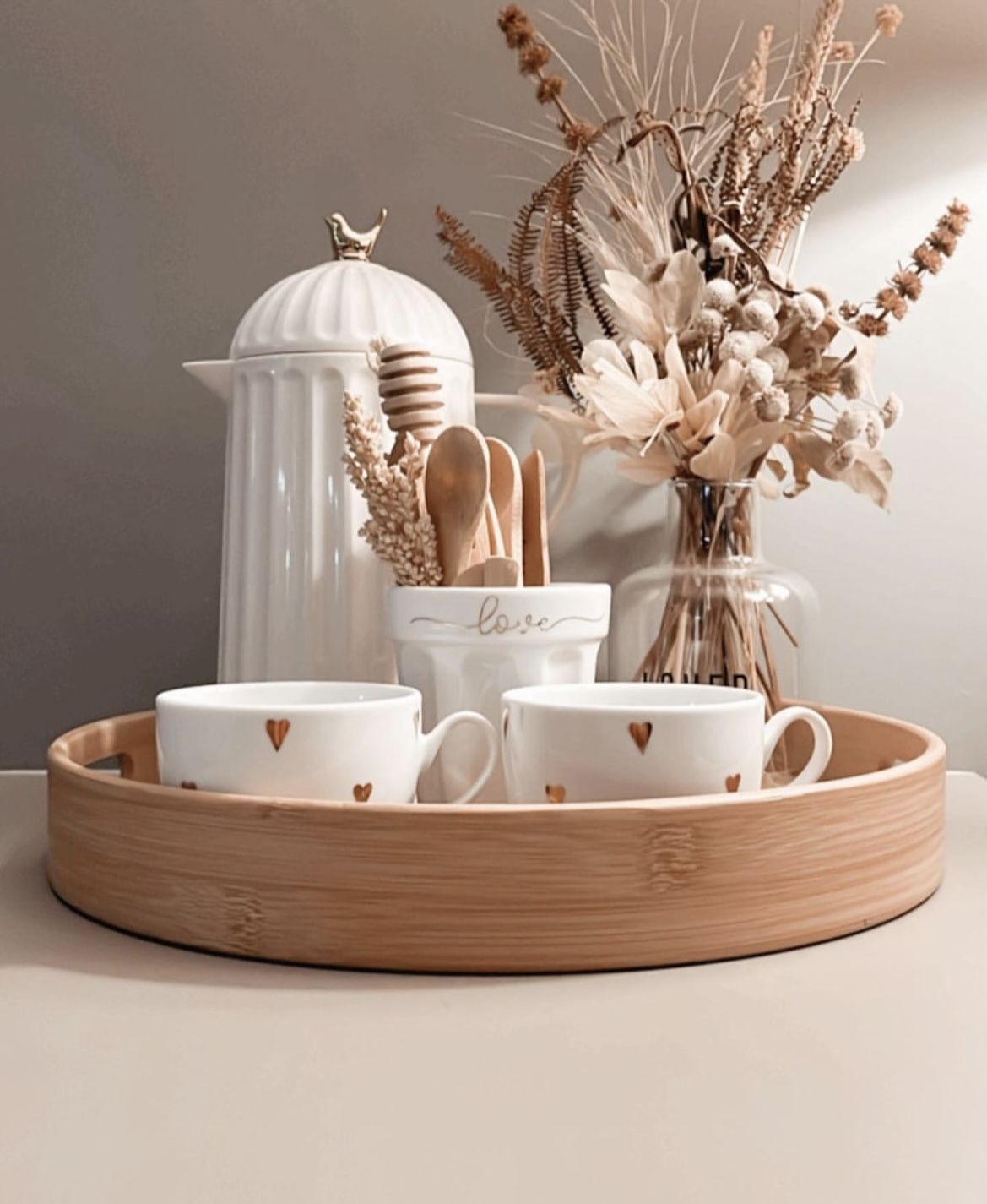 وسایل دکوری و نظم دهنده آشپزخانه چوبی و سرامیک