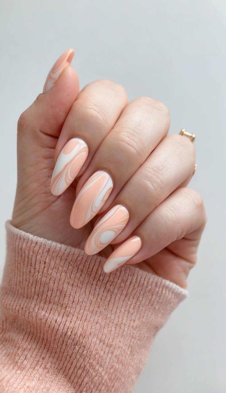 لاک ناخن هلویی