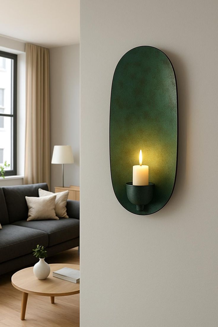 استند دیواری شمع