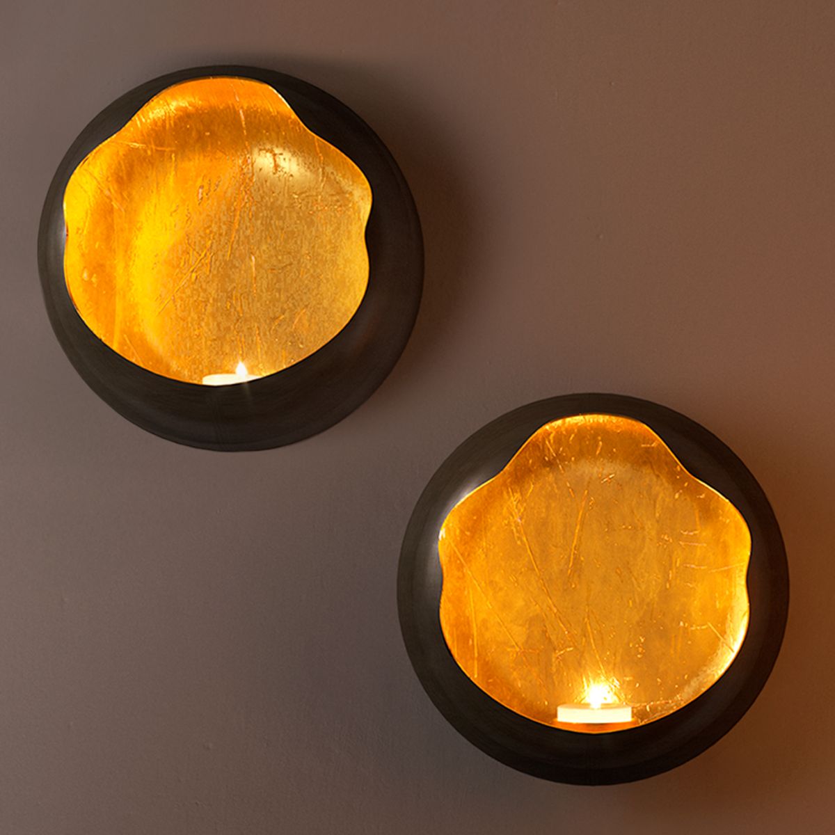 استند دیواری شمع