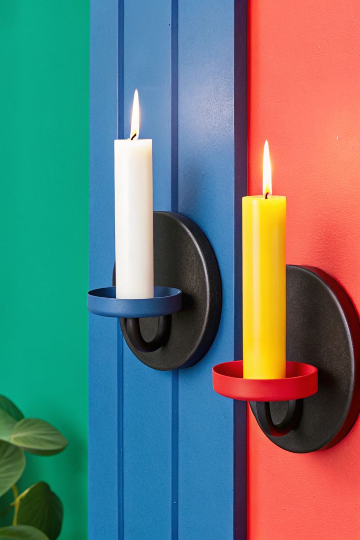 استند دیواری شمع