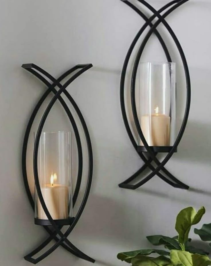 استند دیواری شمع