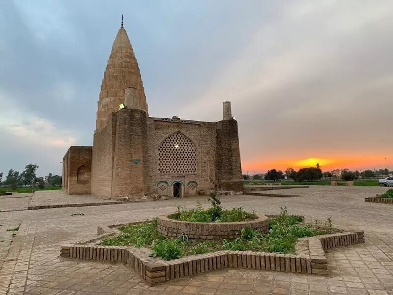 آرامگاه یعقوب لیث صفار 