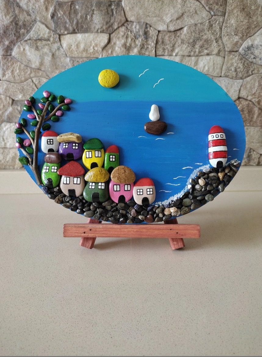 تابلو و دیوارکوب خوشگل با سنگ های نقاشی شده