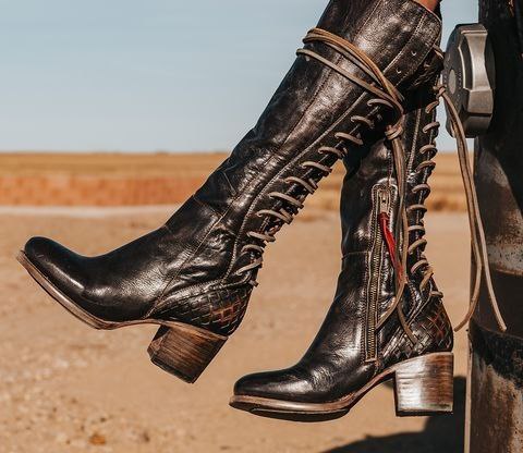 بوت پشت بند دار