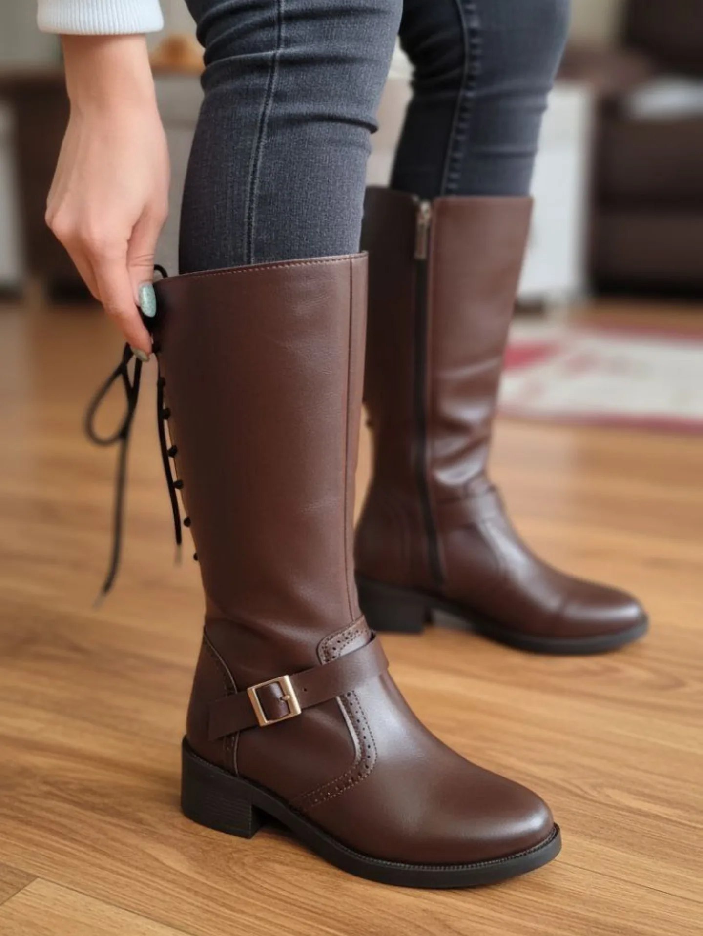 بوت پشت بند دار