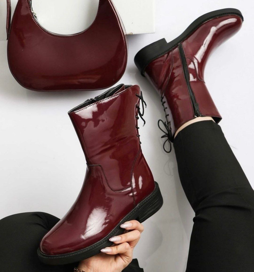 بوت پشت بند دار