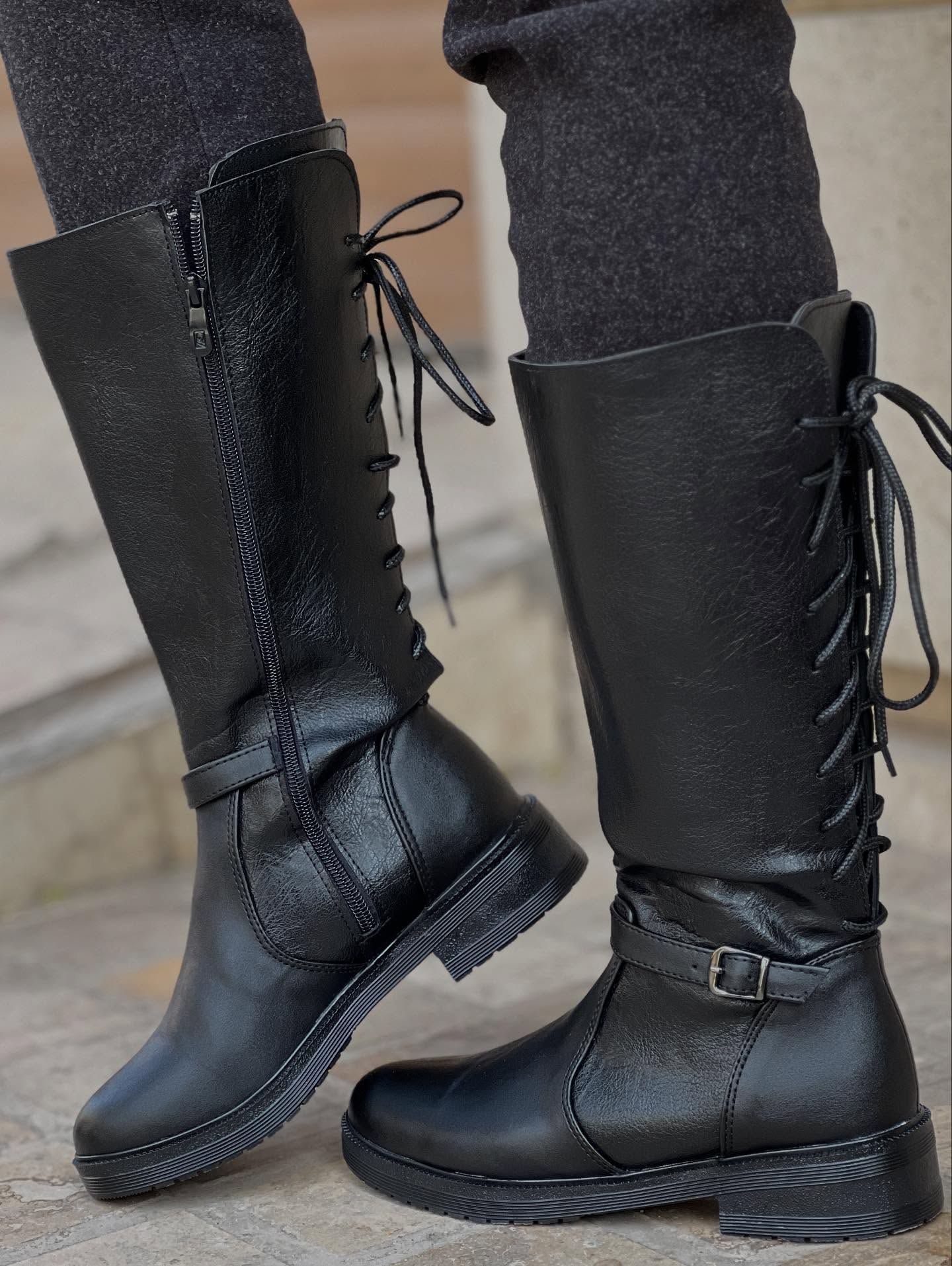 بوت پشت بند دار