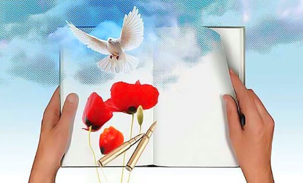 نمونه کتاب های ادبیات پایداری