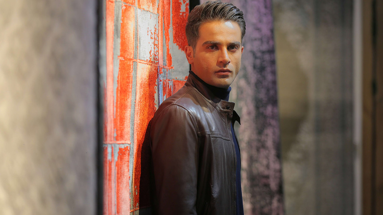 آرمان درویش در عقرب عاشق