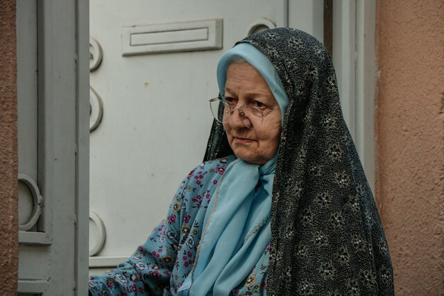 رابعه مدنی در خوشنام