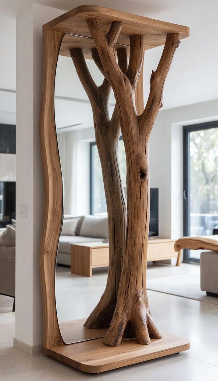 آینه تزئینی با تنه چوب درخت