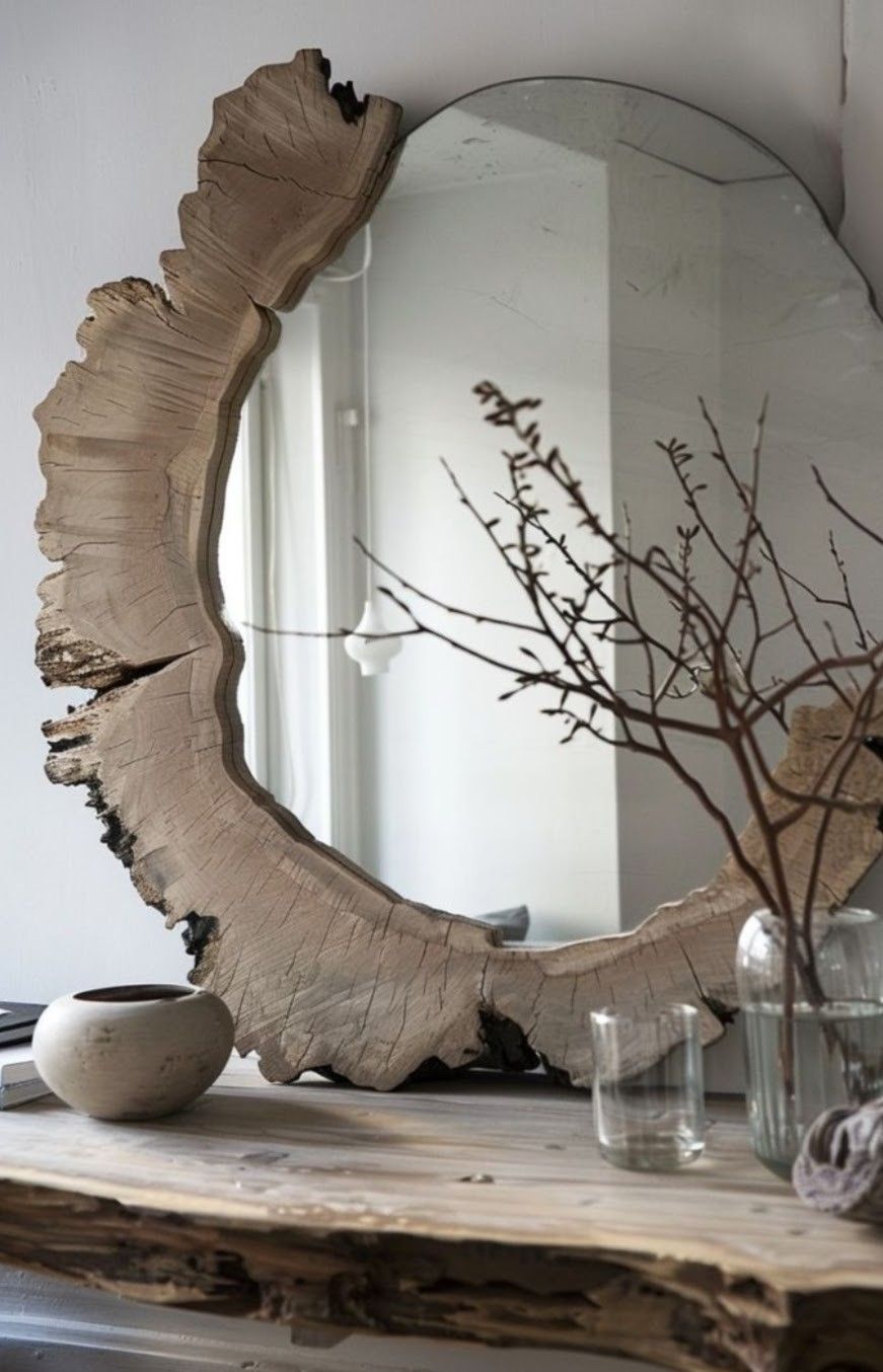 آینه تزئینی با تنه چوب درخت