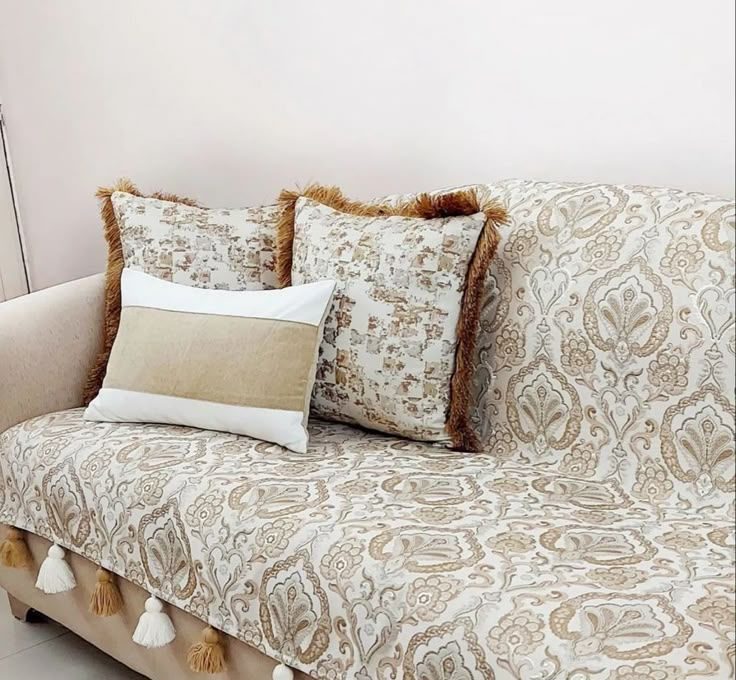 کوسن و شال مبل ست