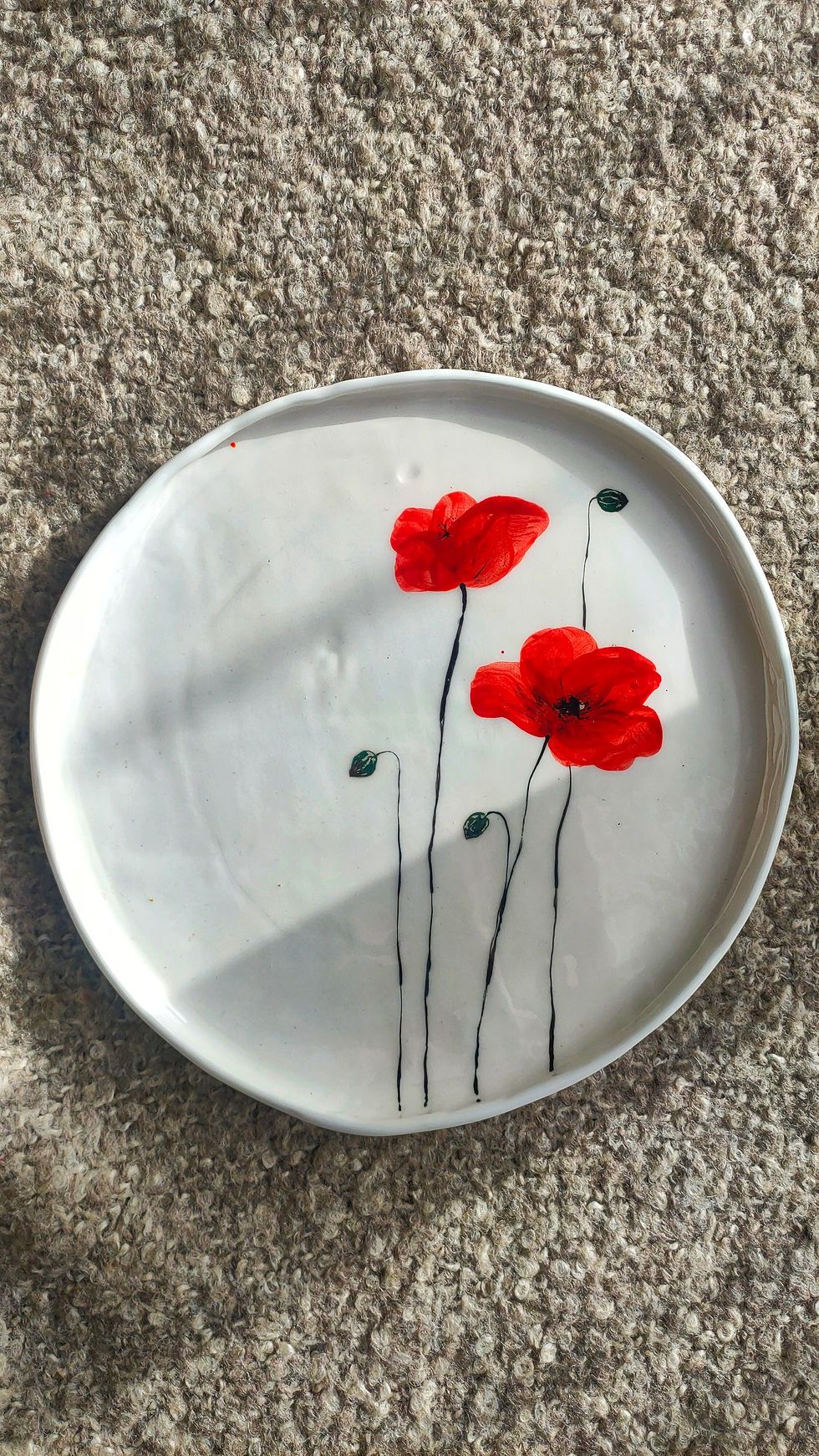 ظروف گل قرمز