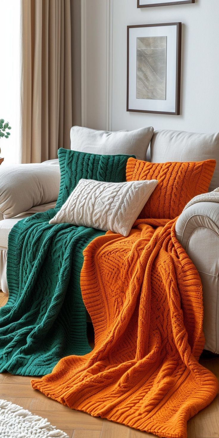 کوسن و شال مبل ست