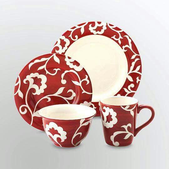 ظروف گل قرمز