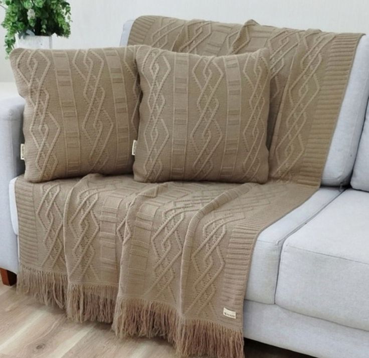 کوسن و شال مبل ست