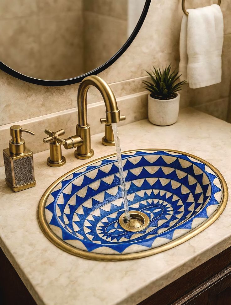 روشویی سرامیکی طرحدار