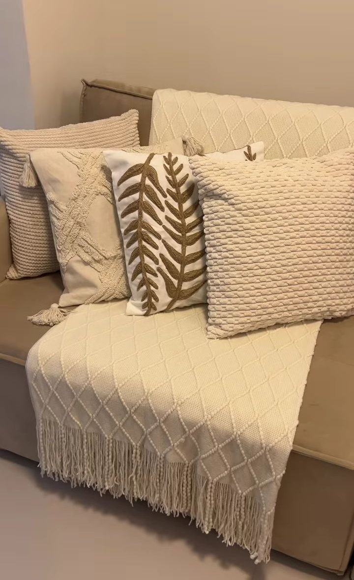 کوسن و شال مبل ست