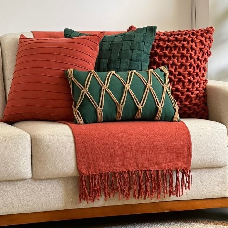 کوسن و شال مبل ست