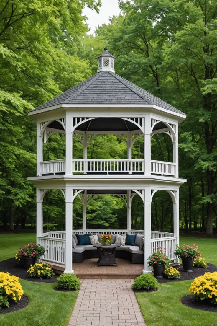 آلاچیق شیک باغی