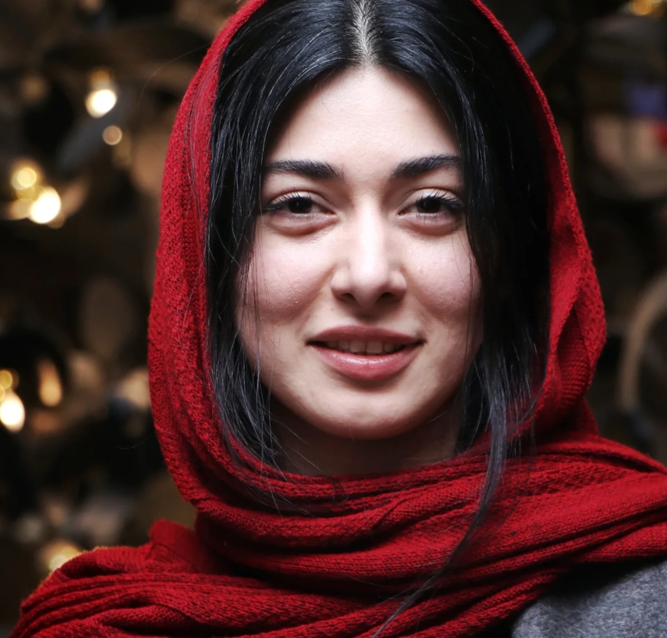 زهرا سزاوار بازیگر