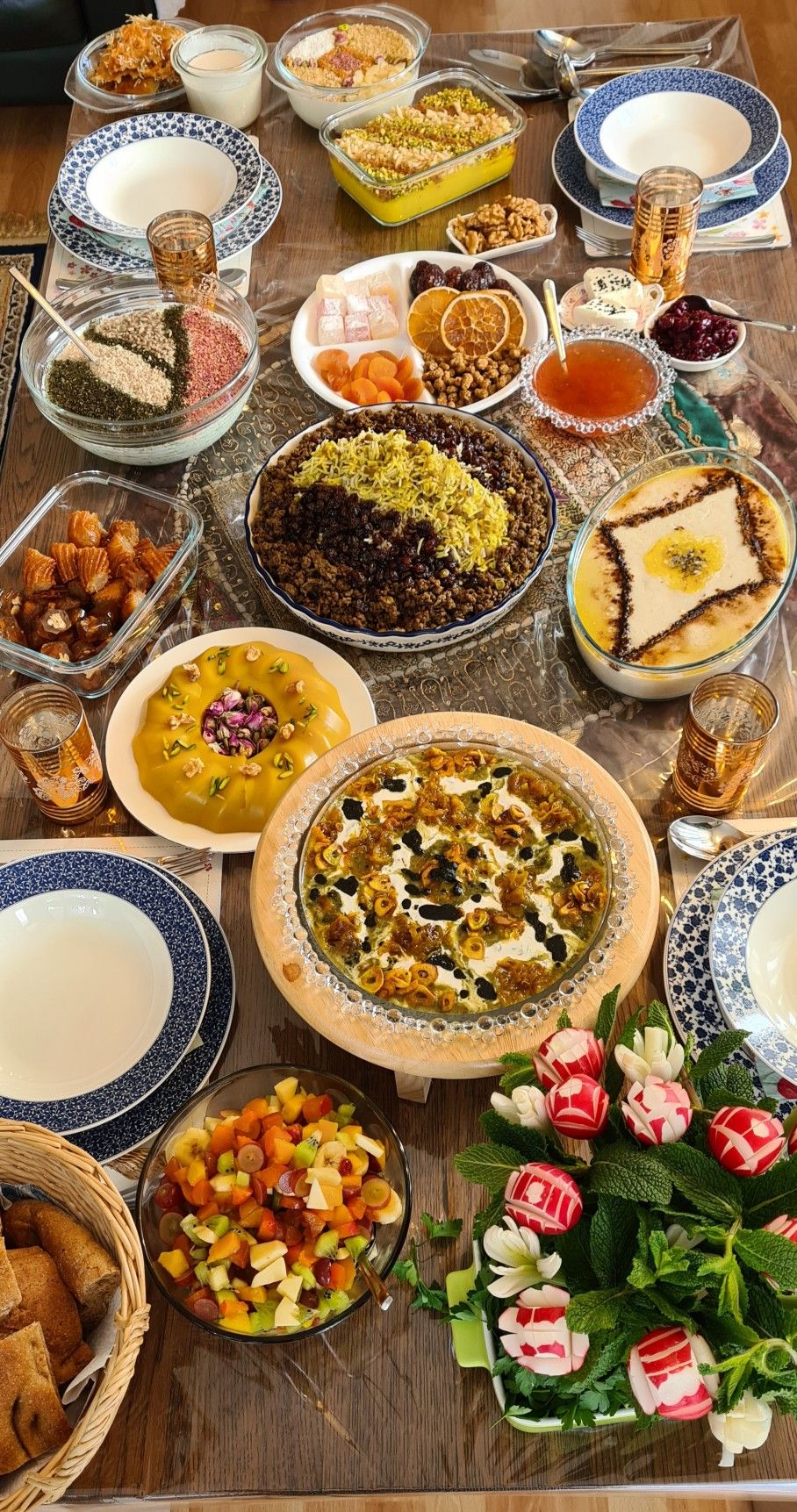 دیزاین میز غذا ایرانی