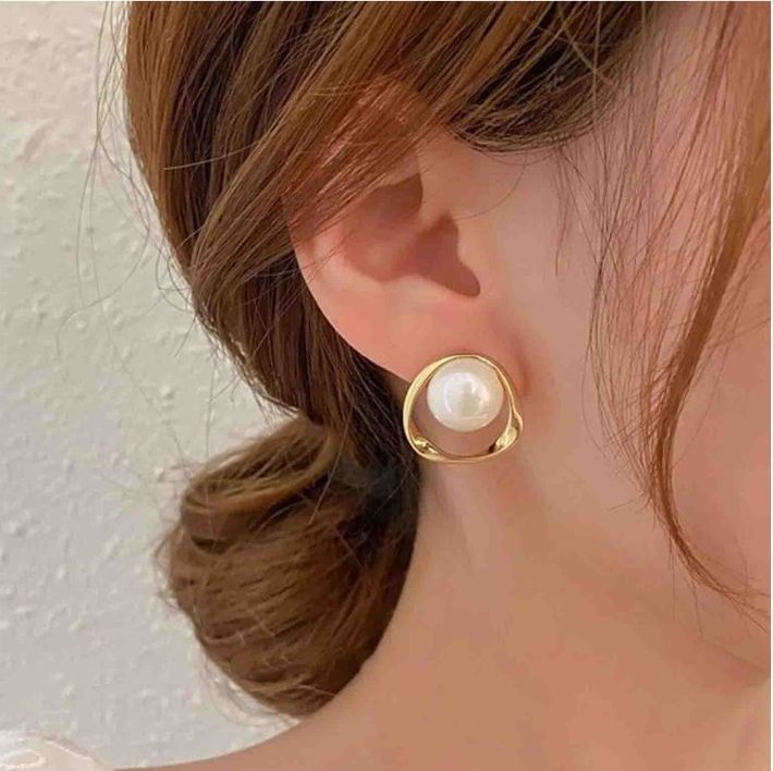 گوشواره مرواریدی