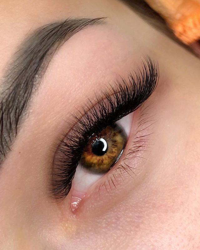 مدل مژه کلاسیک