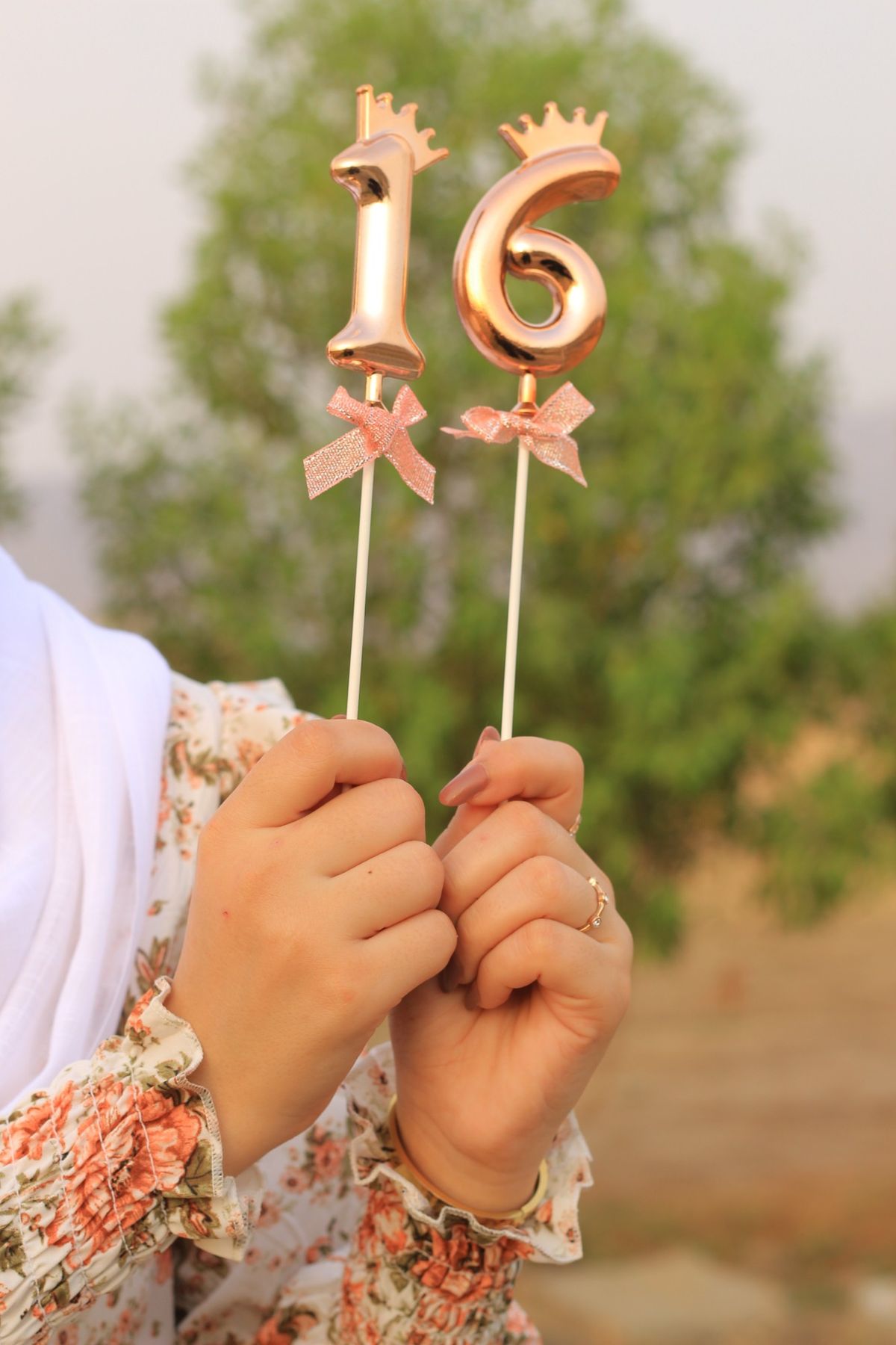 ژست عکس تولد بدون چهره