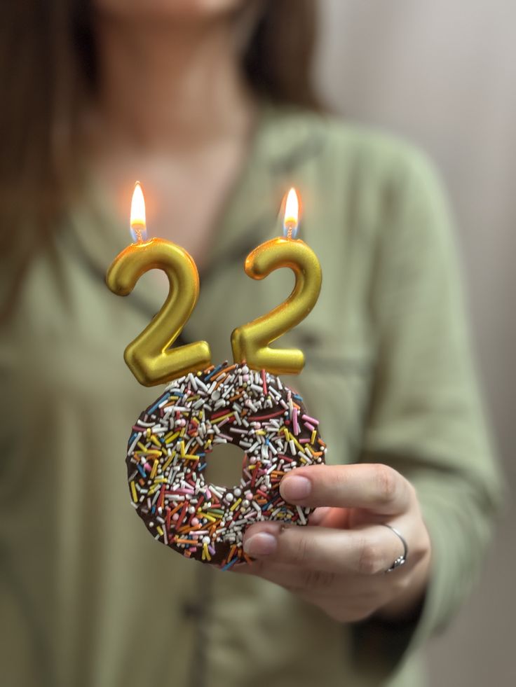 ژست عکس تولد بدون چهره