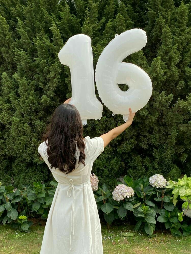 ژست عکس تولد بدون چهره