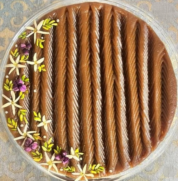 تزیین حلوا با چاقو