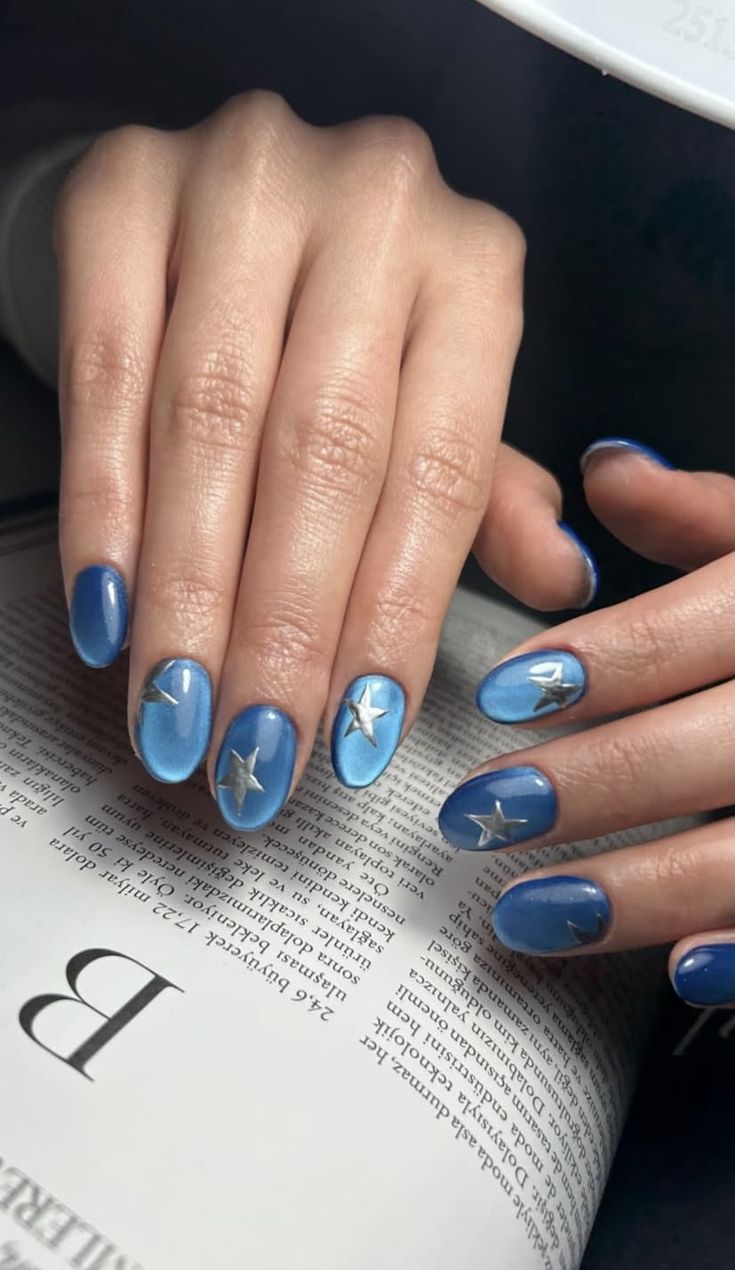 لاک چشم گربه ای آبی دخترانه