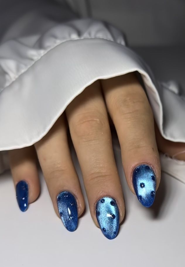لاک چشم گربه ای آبی دخترانه
