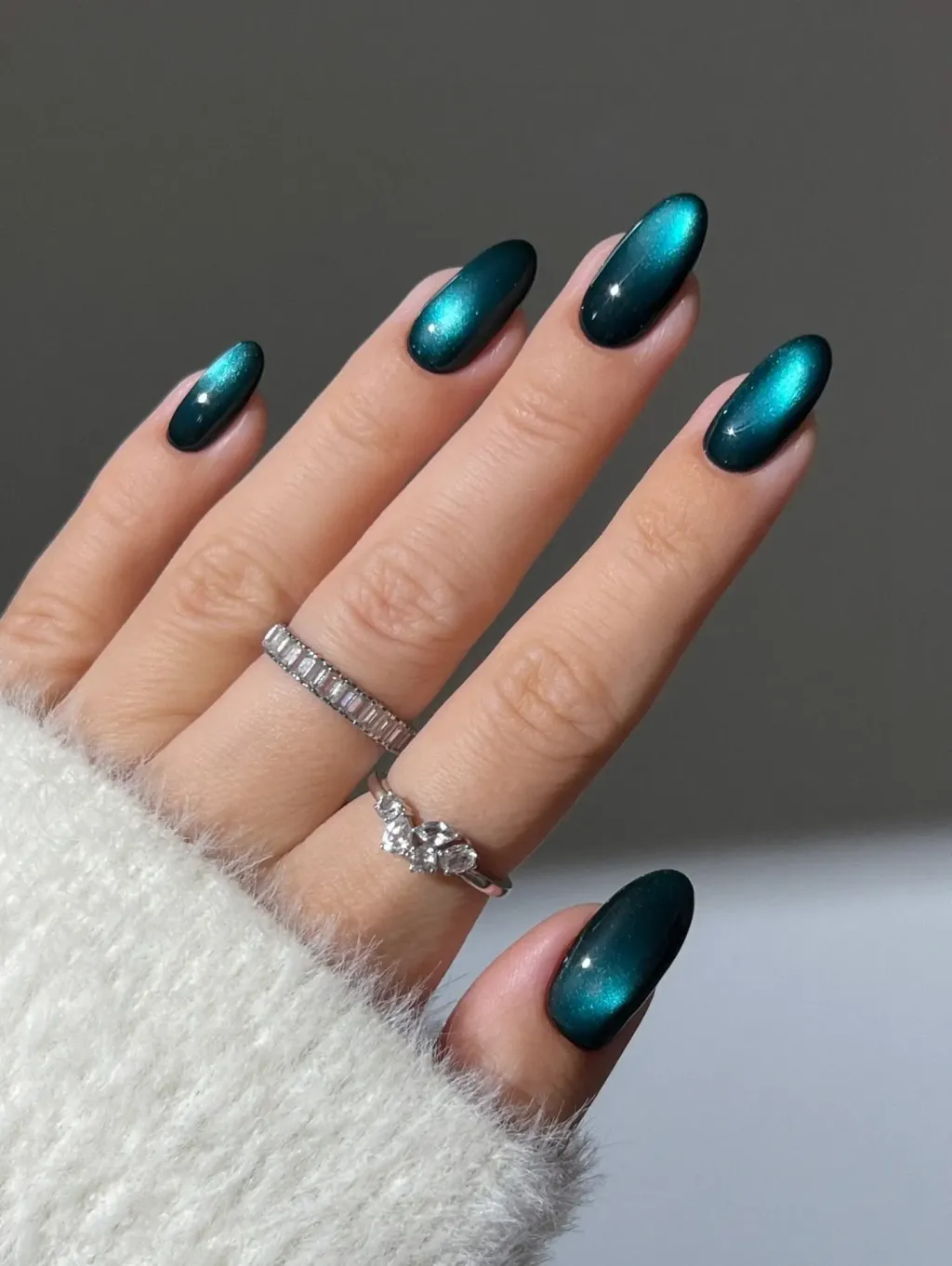 لاک چشم گربه ای آبی دخترانه