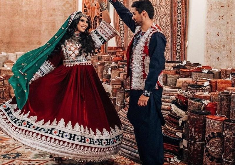 C:\Users\Fateme\Desktop\New folder\Reportage-New Afghan dress model-Afghan clothing for women and men.jpg