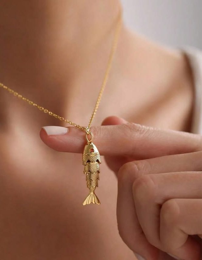 گردنبند طرح ماهی