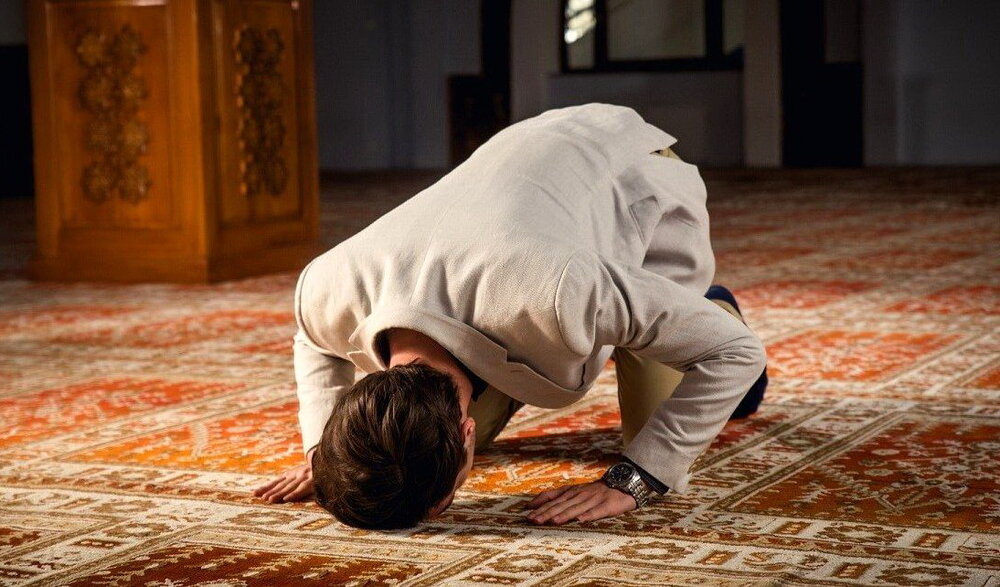 شعر نماز خواندن