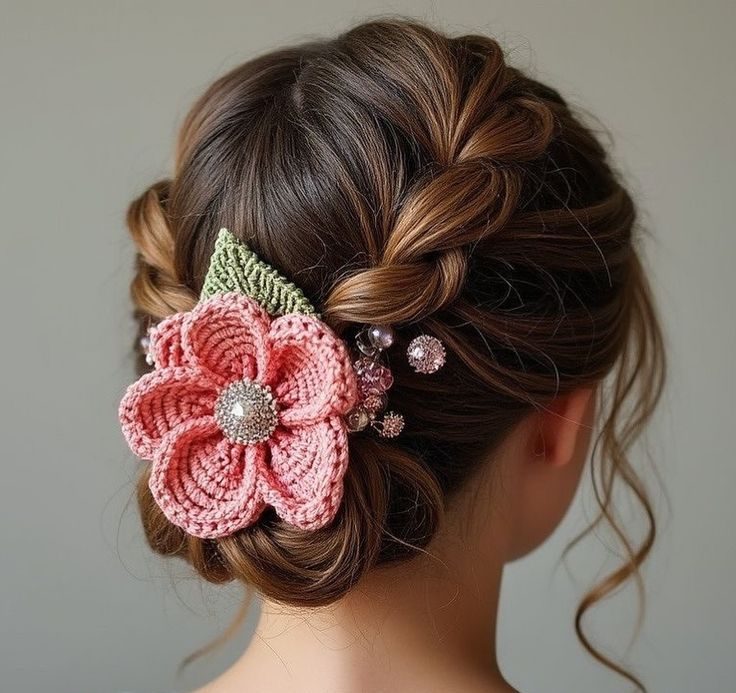 اکسسوری بافتنی شیک برای مو
