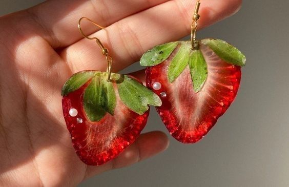 گوشواره میوه ای