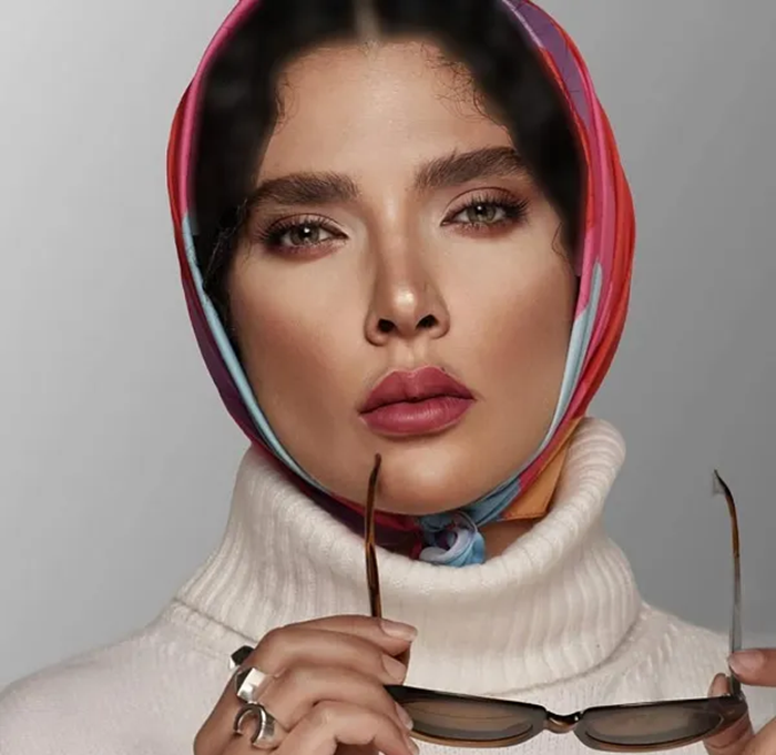 سارا رسول زاده