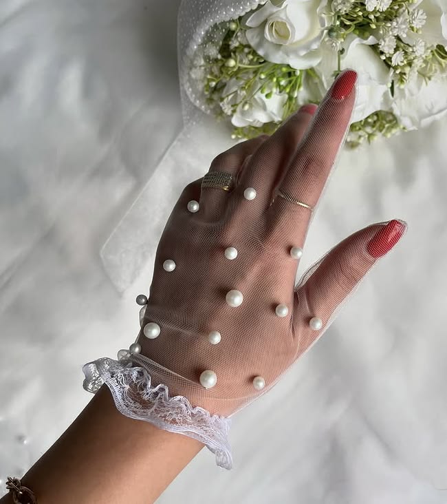 دستکش عروس