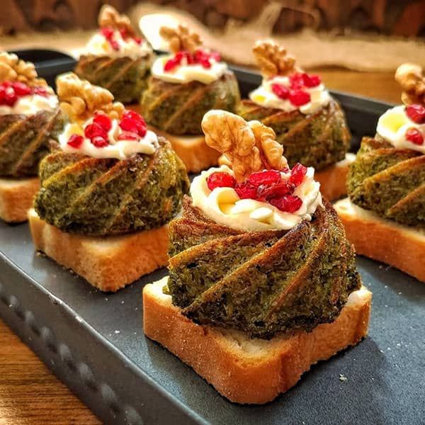 تزئین کوکو سبزی مجلسی