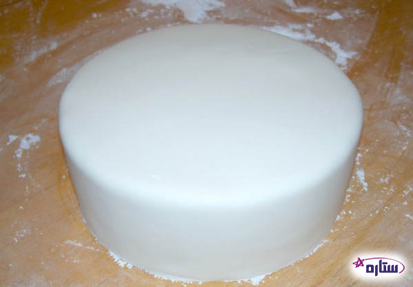 کاور کردن کیک با خمیر فوندانت